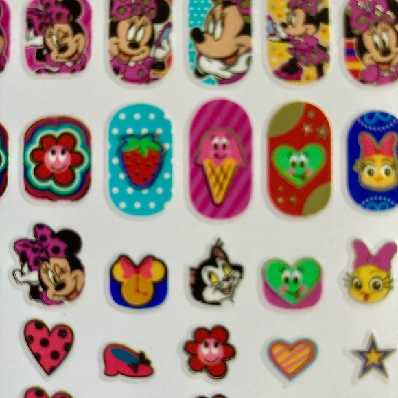 NIP 50 Disney Jr Minnie Mouse Nail Sucker Set ❤️💗❤️ - Picture 6 of 7
